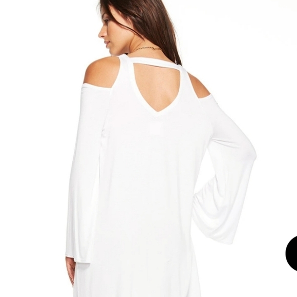 Revolve Brand Chaser Black Cold Shoulder Bell Sleeve Dress Size XS - Picture 7 of 7